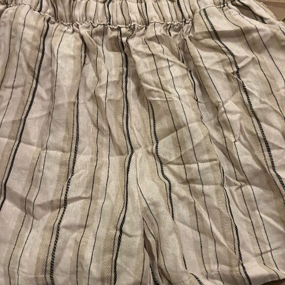 NWT love tree linen blend stripe shorts M - Picture 4 of 7